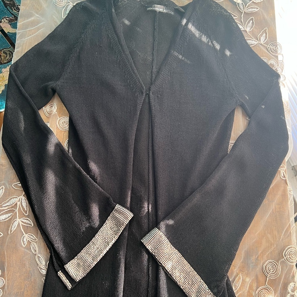 Vintage, Moda SZ S, black, full length, sweater with chainmail style cuff. - Picture 11 of 12